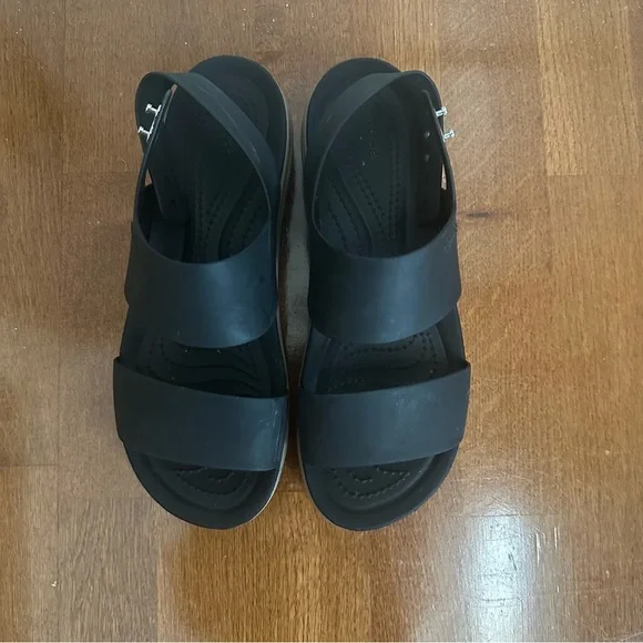Crocs Black Platform Sandals - Picture 3 of 9